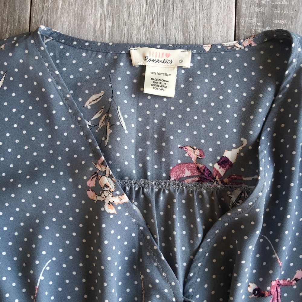 Urban Romantics Blouse - Picture 2 of 6